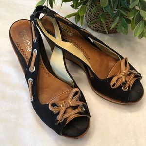 Black and Tan canvas wedge sandals